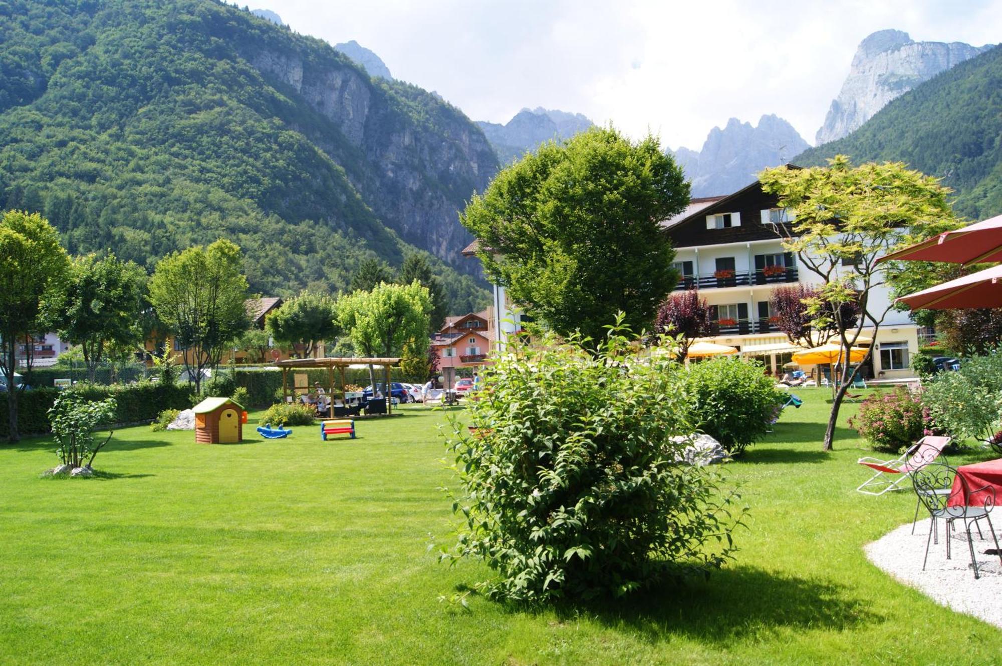 Garden Hotel Bellariva Molveno Ngoại thất bức ảnh