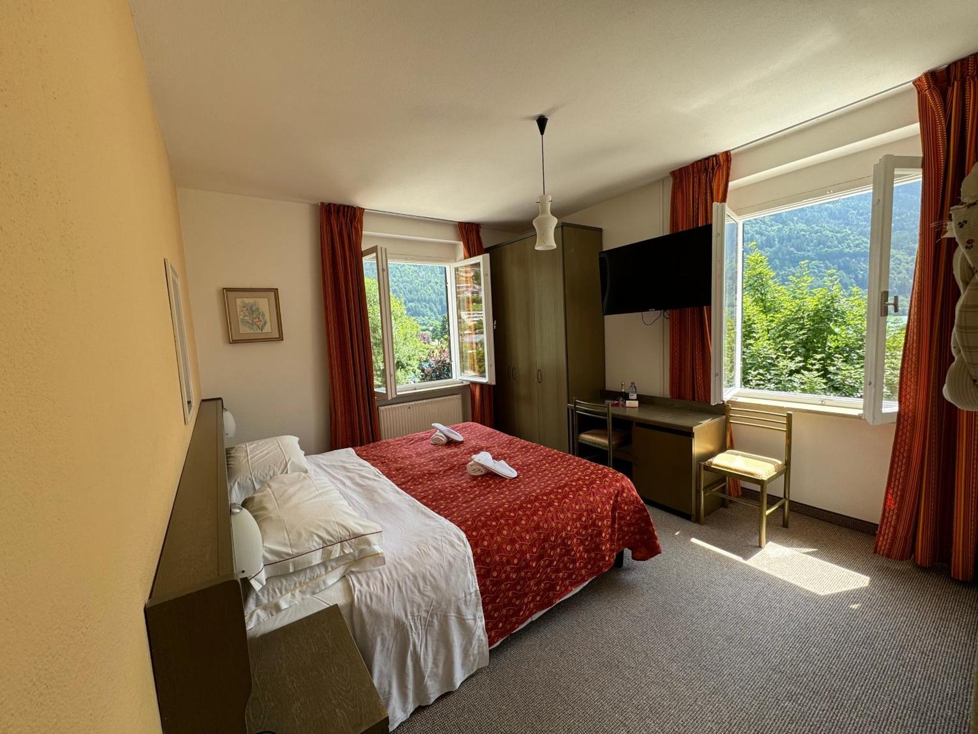 Garden Hotel Bellariva Molveno Phòng bức ảnh