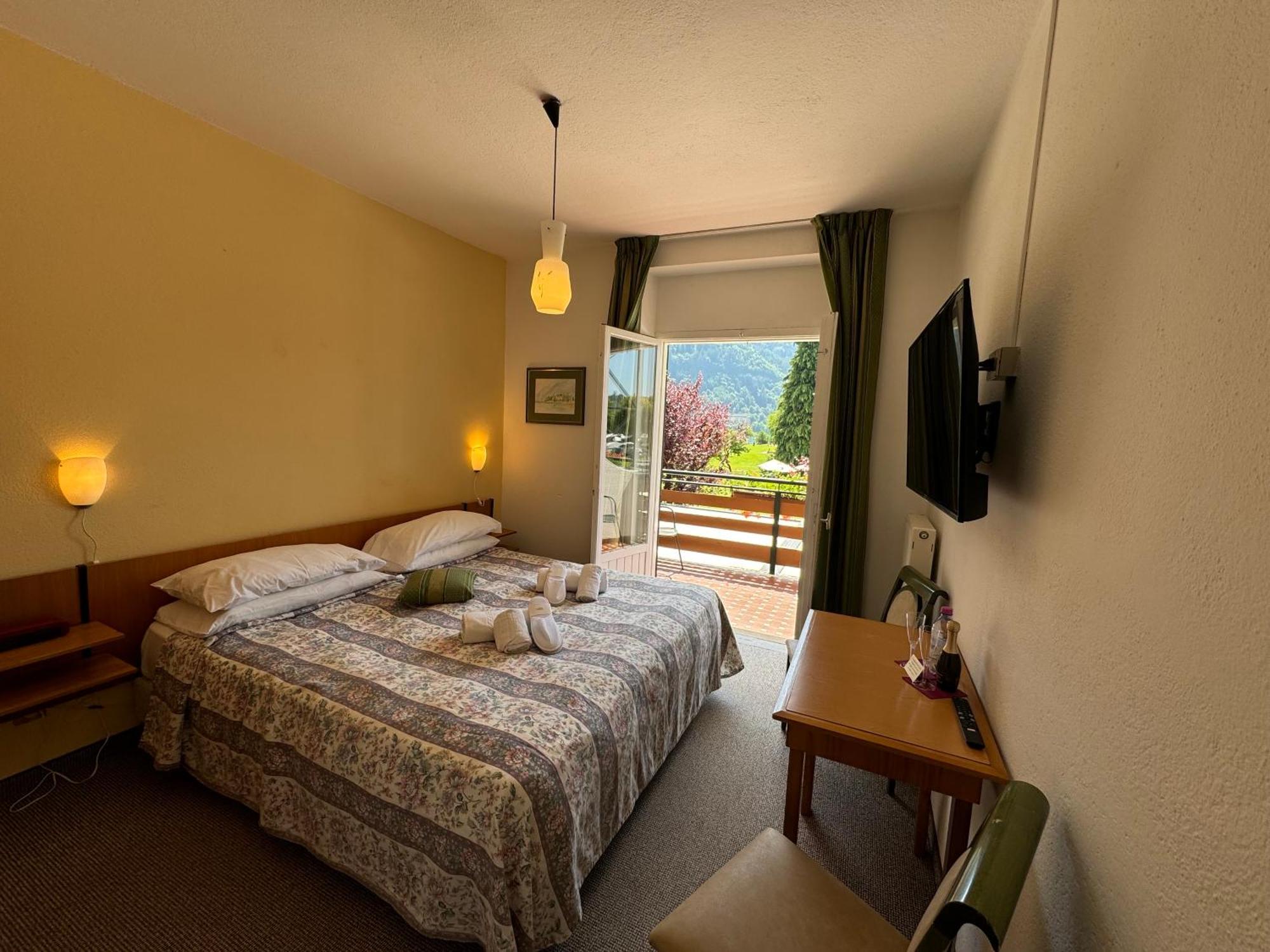 Garden Hotel Bellariva Molveno Phòng bức ảnh