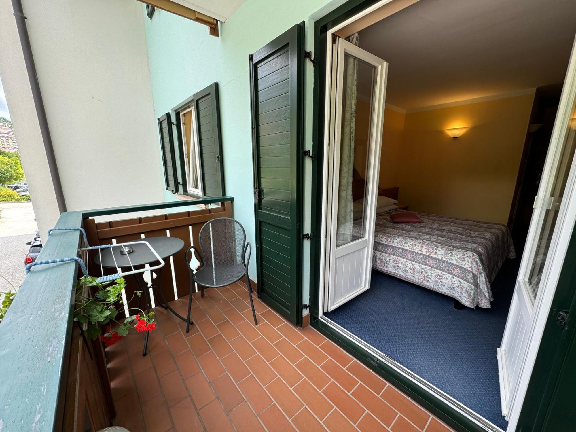 Garden Hotel Bellariva Molveno Phòng bức ảnh